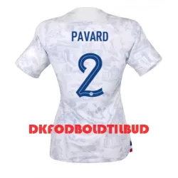 Frankrig Benjamin Pavard 2 Fodboldtrøje Dame Udebane VM 2022