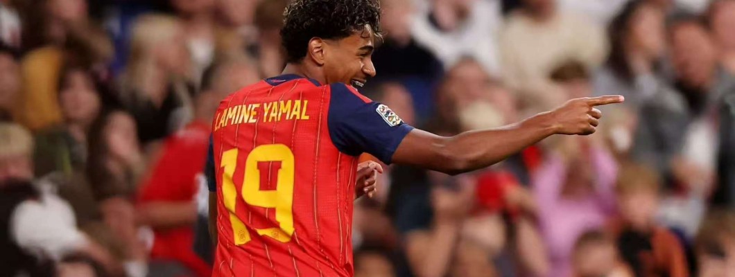Wembley farves rødt og gult i aften: Spanien har gjort Wembley farves rødt og gult i aften: Spanien har gjort