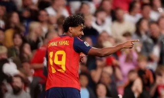 Wembley farves rødt og gult i aften: Spanien har gjort 